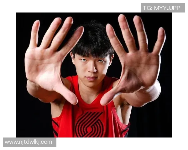 解说：杨瀚森在NBA比很多人要好了 现在球队要赢球不能重点培养他